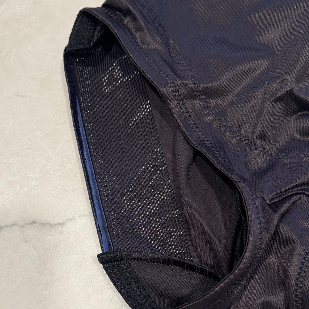 Miraclesuit Flexible Fit Waist Line Shapewear in Black - Picture 4 of 6